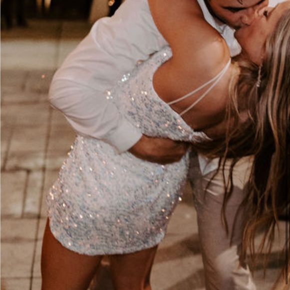 White sequin one shoulder dress - Picture 3 of 6